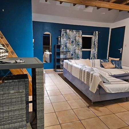 Secret De L'Ile Apartment La Possession Luaran gambar