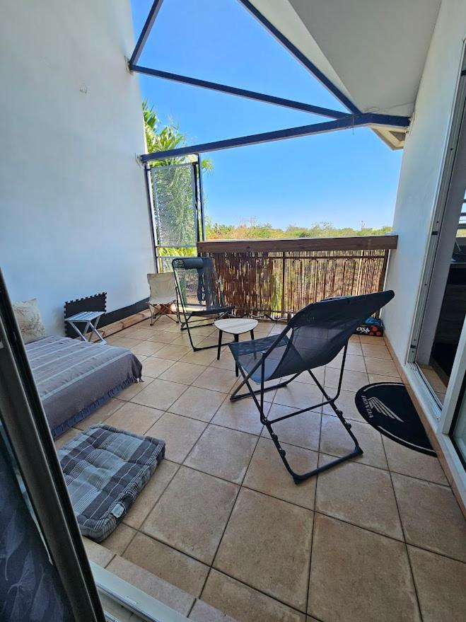Secret De L'Ile Apartment La Possession Luaran gambar